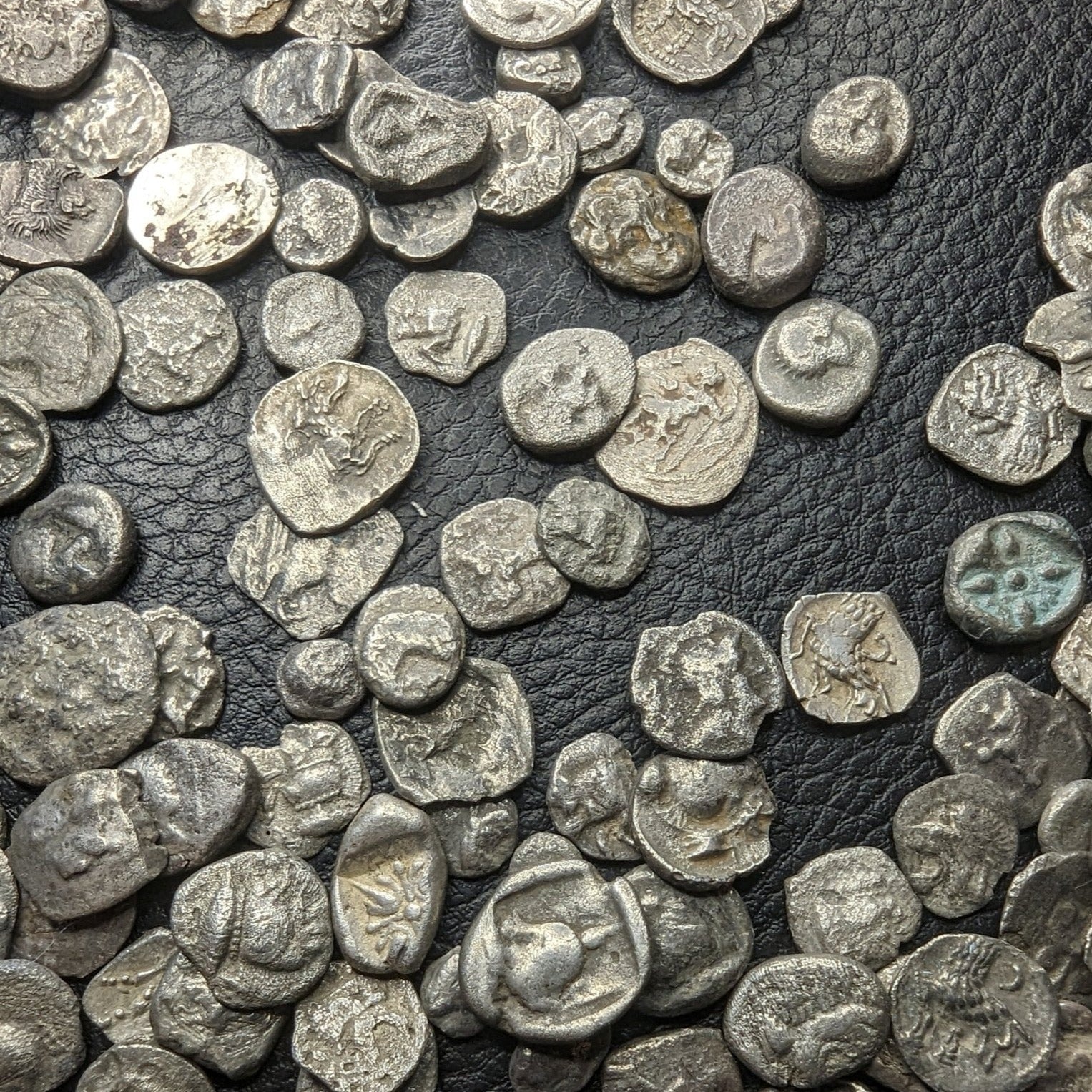 3x Ancient Greek Silver Fractions. - Premium Ancient Coins - Lot
