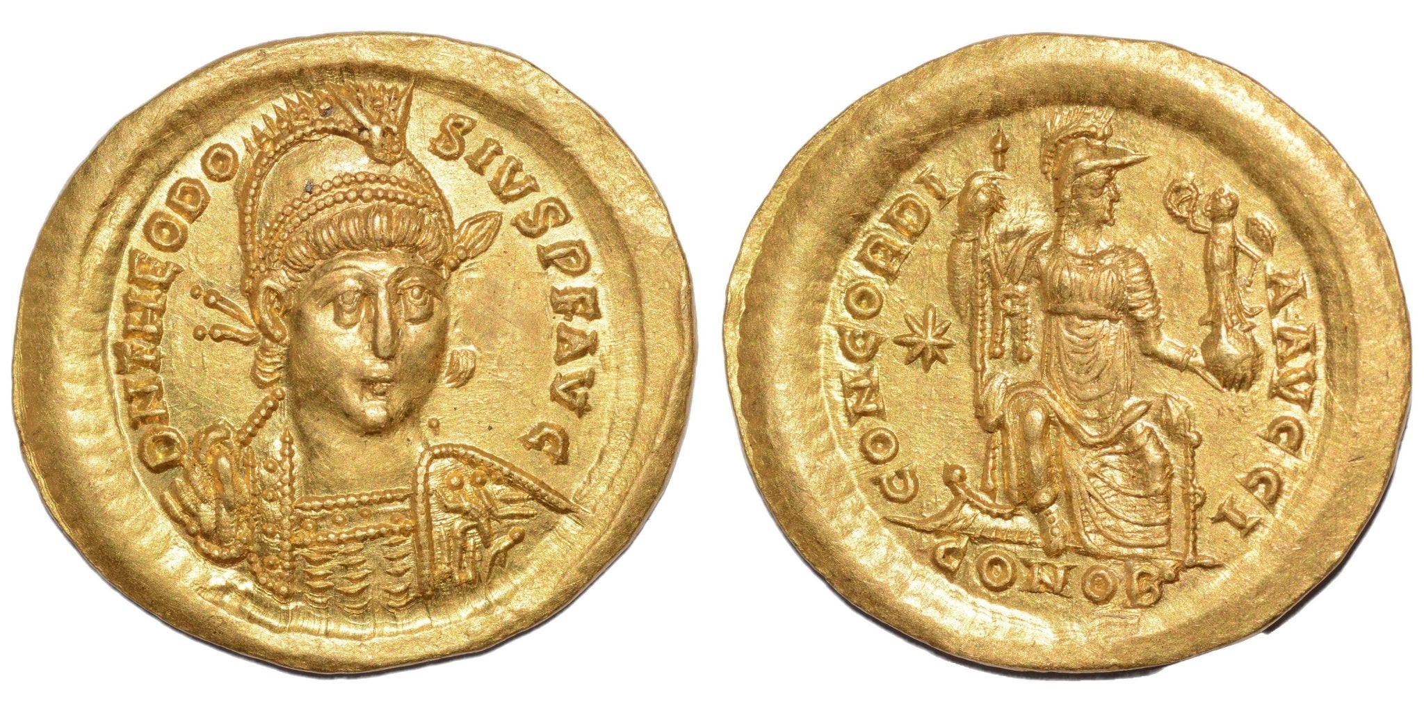 Theodosius II (402 - 450) Gold Solidus. Constantinople. Concordia - Premium Ancient Coins - Solidus